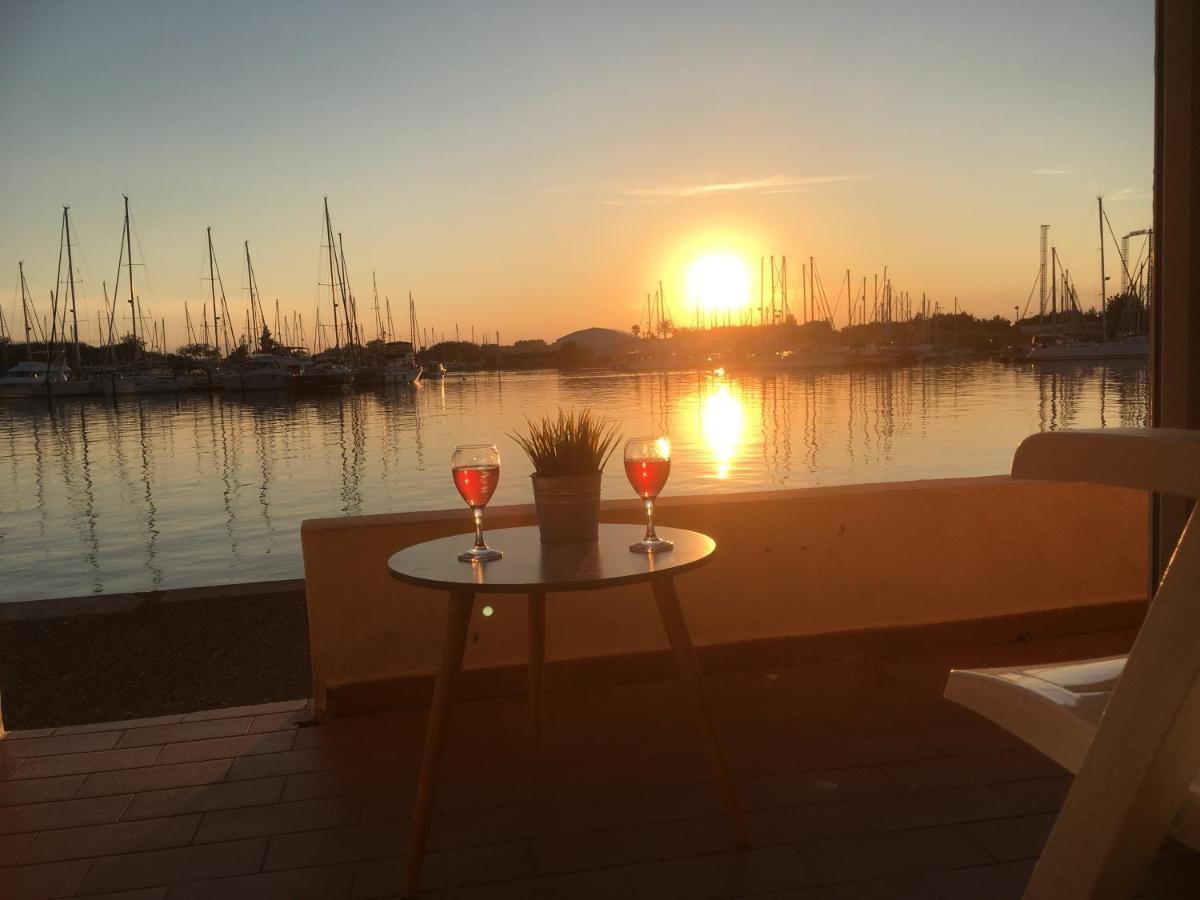 Studio - Les Pieds Dans L'Eau Agreable En Toutes Saisons 4 Couchages - Climatisation - Parking Prive - Piscine Sur Mer - Vue Magnifique Et Rare - Situation Optimum - Les Argonautes - Ile Des Pecheurs - Cap D'Agde Ngoại thất bức ảnh