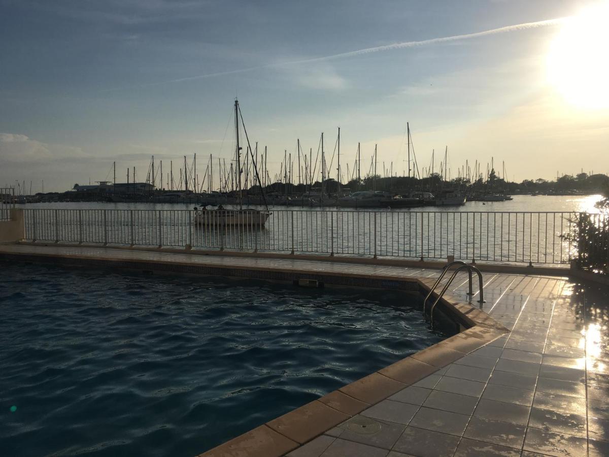 Studio - Les Pieds Dans L'Eau Agreable En Toutes Saisons 4 Couchages - Climatisation - Parking Prive - Piscine Sur Mer - Vue Magnifique Et Rare - Situation Optimum - Les Argonautes - Ile Des Pecheurs - Cap D'Agde Ngoại thất bức ảnh