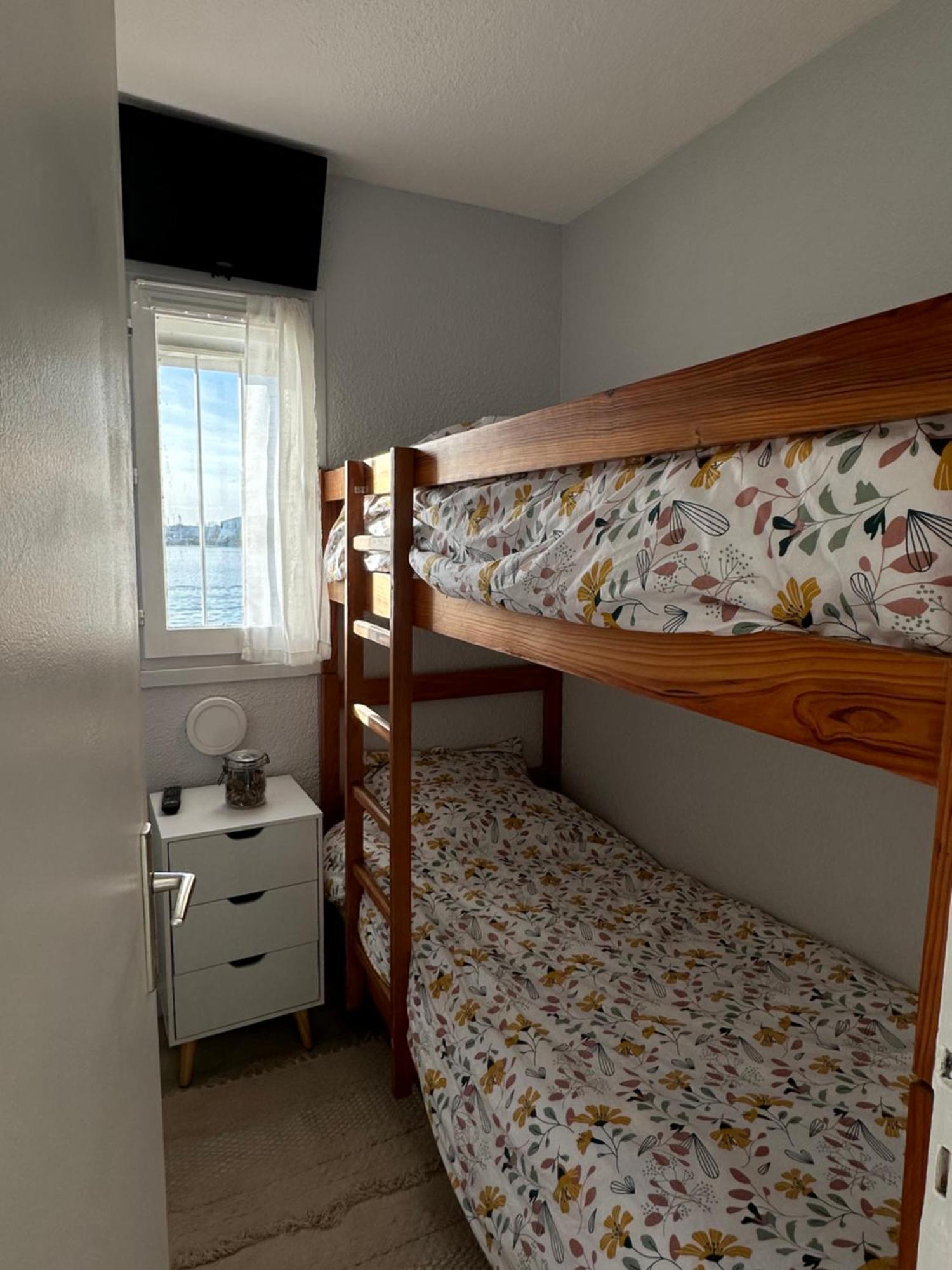 Studio - Les Pieds Dans L'Eau Agreable En Toutes Saisons 4 Couchages - Climatisation - Parking Prive - Piscine Sur Mer - Vue Magnifique Et Rare - Situation Optimum - Les Argonautes - Ile Des Pecheurs - Cap D'Agde Ngoại thất bức ảnh