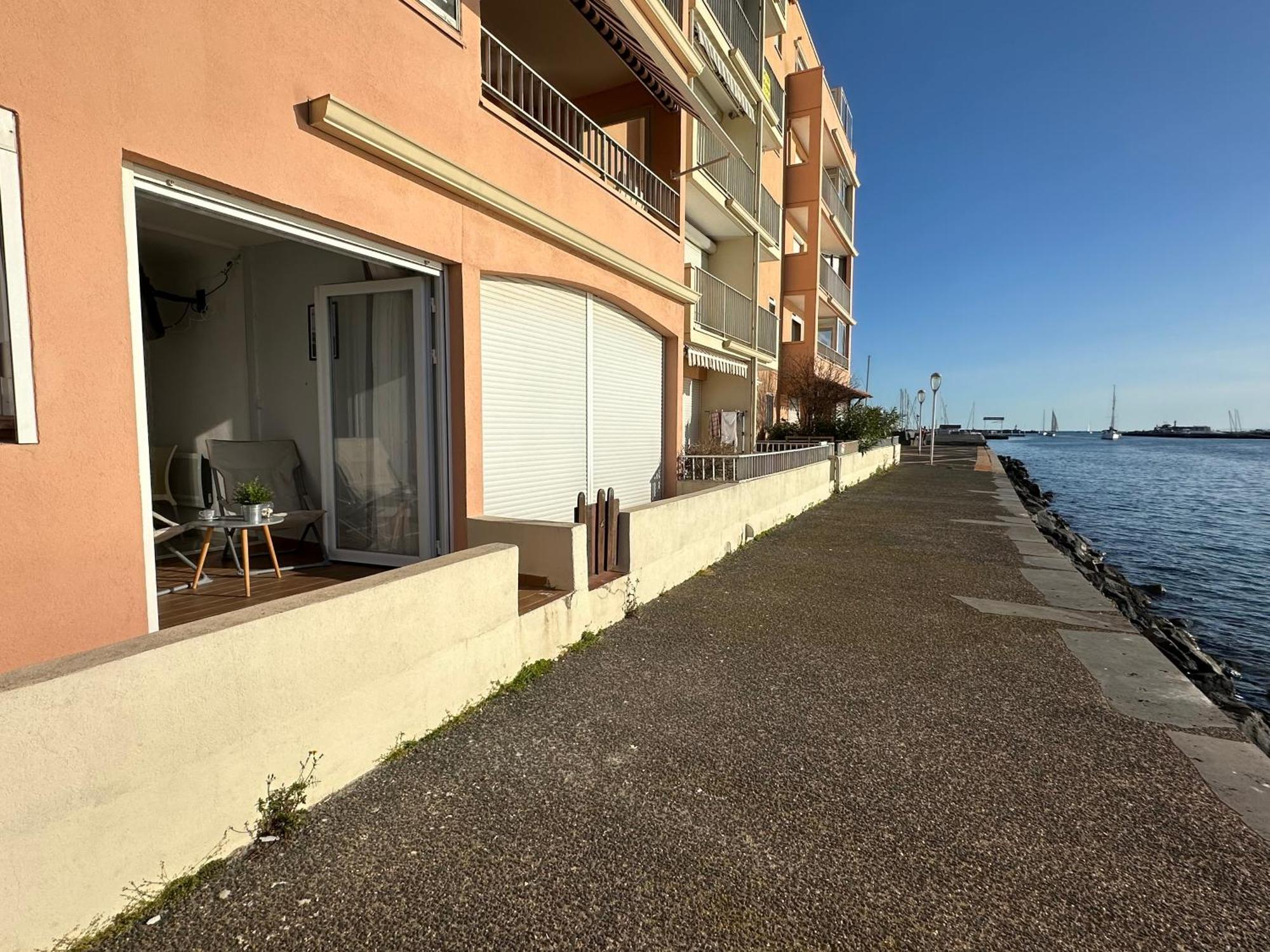 Studio - Les Pieds Dans L'Eau Agreable En Toutes Saisons 4 Couchages - Climatisation - Parking Prive - Piscine Sur Mer - Vue Magnifique Et Rare - Situation Optimum - Les Argonautes - Ile Des Pecheurs - Cap D'Agde Ngoại thất bức ảnh