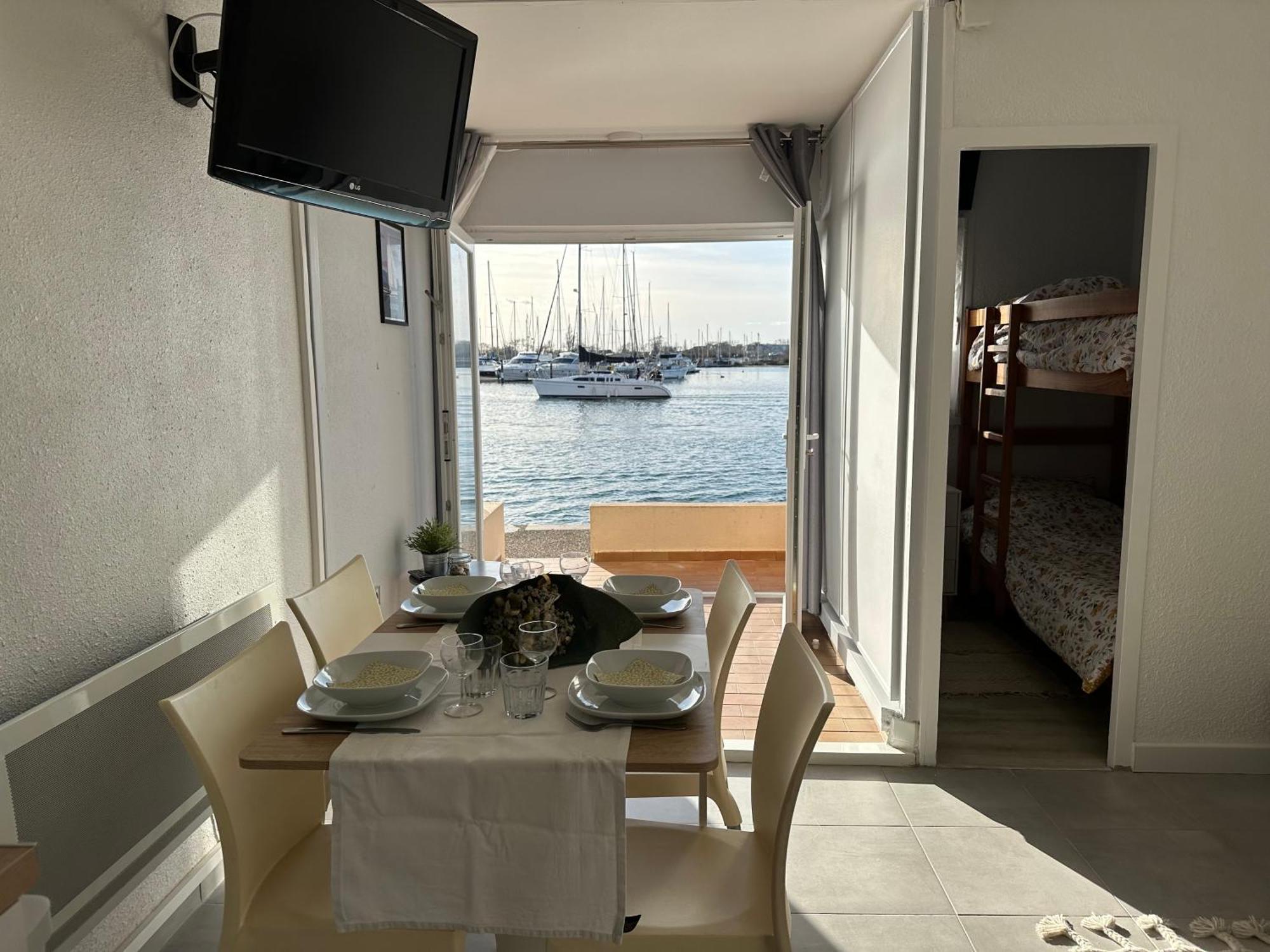 Studio - Les Pieds Dans L'Eau Agreable En Toutes Saisons 4 Couchages - Climatisation - Parking Prive - Piscine Sur Mer - Vue Magnifique Et Rare - Situation Optimum - Les Argonautes - Ile Des Pecheurs - Cap D'Agde Ngoại thất bức ảnh